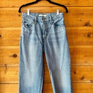 Levi's Light Indigo '94 Baggy Jeans, size 26